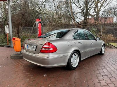 Gebraucht Mercedes E240 177 PS (130 kW) 2004 Limousine