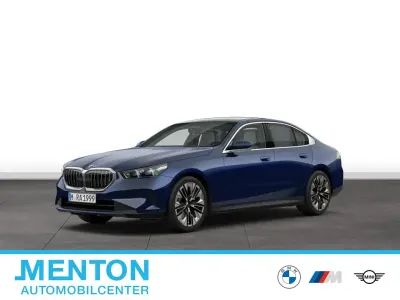Gebraucht BMW 540 286 PS (210 kW) 2025 Blau Limousine