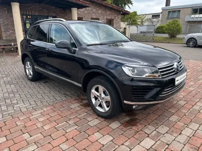 Używany VW Touareg Terrain Tech 262 KM (192 kW) 2015 Czarny SUV