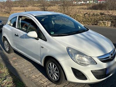 Gebraucht Opel Corsa Eco 69 PS (50 kW) 2012 Weiß Kleinwagen