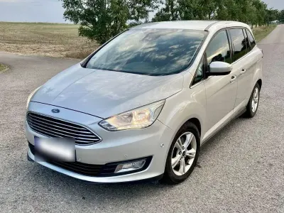 Gebraucht Ford Grand C-Max Titanium 150 PS (110 kW) 2015 Silber Van / Kleinbus
