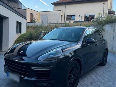 Porsche Cayenne GTS