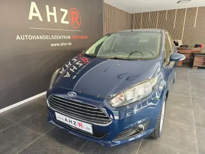 Brugt Ford Fiesta SYNC Edition 127 HK (93 kW) 2015 Blå Hatchback