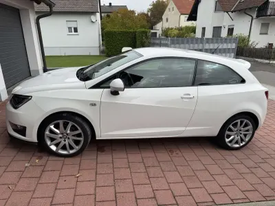 Gebraucht Seat Ibiza SC FR 105 PS (77 kW) 2014 Weiß Kleinwagen