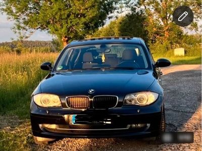 gebraucht BMW 116 i schwarz