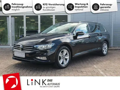 Gebraucht VW Passat Business 200 PS (147 kW) 2023 Deep black perleffekt Kombi