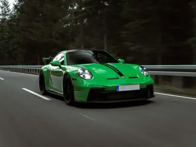 Gebraucht Porsche 911 GT3 510 PS (375 kW) 2021 M6c pythongrün Coupé