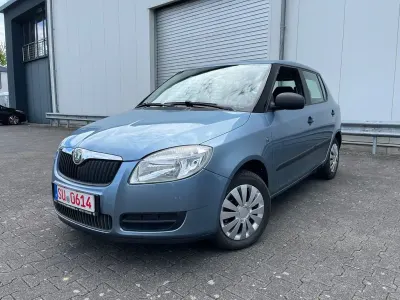 Gebraucht Skoda Fabia Cool Edition 86 PS (63 kW) 2009 Blau Limousine