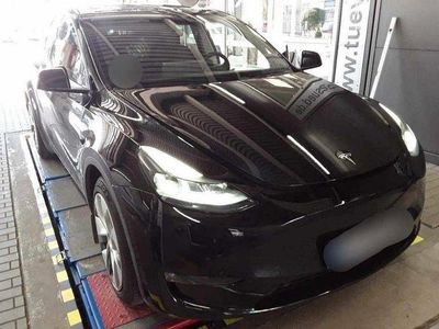 Second-hand Tesla Model Y 378 kW (514 CP) 2023 Negru SUV