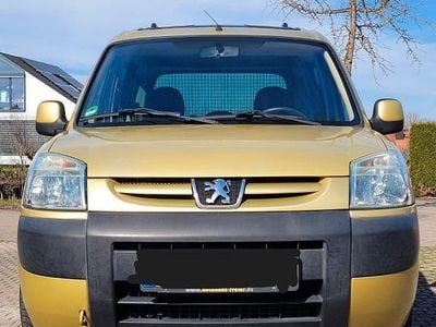 Gebraucht Peugeot Partner 90 PS (66 kW) 2006 Gold Van / Kleinbus