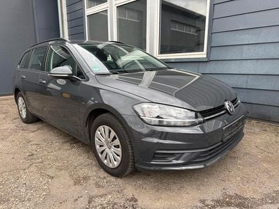 Second-hand VW Golf VII Trendline 116 CP (85 kW) 2019 Gri Break