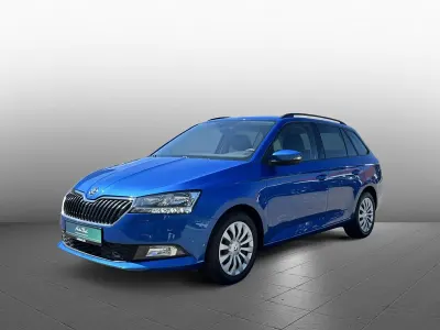 Gebraucht Skoda Fabia Ambition 95 PS (69 kW) 2022 Blau Kleinwagen