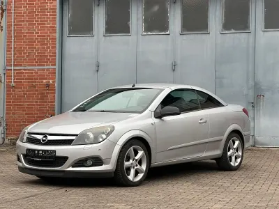 Gebraucht Opel Astra Cabriolet 200 PS (147 kW) 2008 Silber Cabrio
