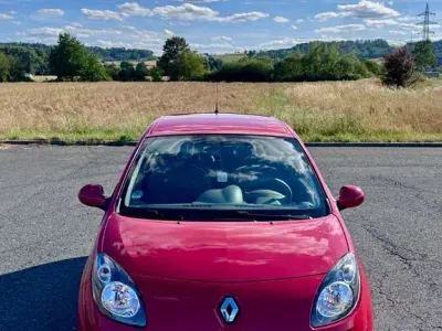 Gebraucht Renault Twingo Expression 76 PS (55 kW) 2009 Rot Kleinwagen