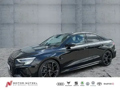 Gebraucht Audi RS3 Premium 400 PS (294 kW) 2023 Mythosschwarz metallic Limousine