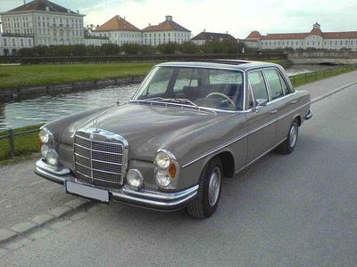 Usata Mercedes 280 140 CV (102 kW) 1970 Beige Berlina