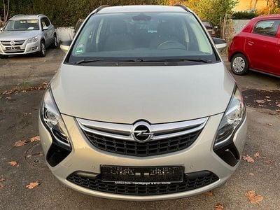 Gebraucht Opel Zafira Tourer Edition 140 PS (102 kW) 2013 Silber Van / Kleinbus