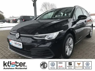 Gebraucht VW Golf VIII Life 131 PS (96 kW) 2022 Schwarz Kombi