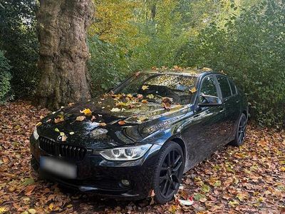 Second-hand BMW 318 143 CP (105 kW) 2013 Negru Berlinǎ