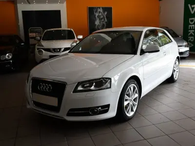 Gebraucht Audi A3 Ambition 160 PS (117 kW) 2010 Weiß Kleinwagen