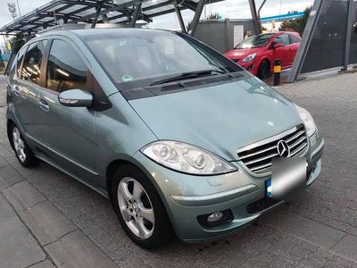 Mercedes A200