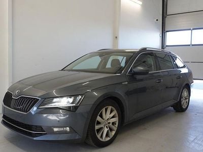 Gebraucht Skoda Superb Style 150 PS (110 kW) 2019 Grau Limousine