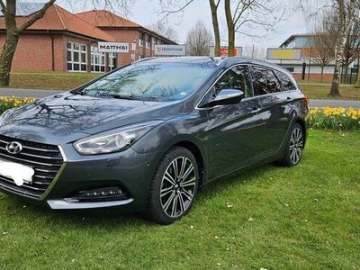 gebraucht Hyundai i40 1.7 CRDi 104kW blue Premium Autom Voll