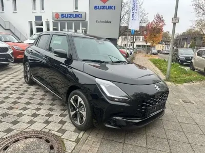 Gebraucht Suzuki Swift Comfort+ 82 PS (60 kW) 2025 Schwarz Kleinwagen