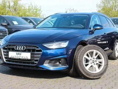 Gebraucht Audi A4 Sport 190 PS (139 kW) 2023 Blau Kombi