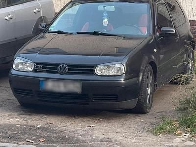 Gebraucht VW Golf IV 75 PS (55 kW) 2002 Schwarz Kleinwagen