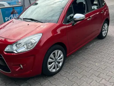 Gebraucht Citroën C3 90 PS (66 kW) 2013 Andere farben Limousine