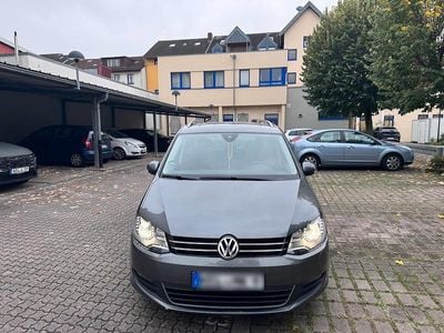 VW Sharan