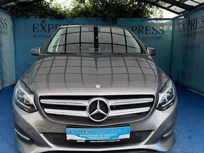 Mercedes B200