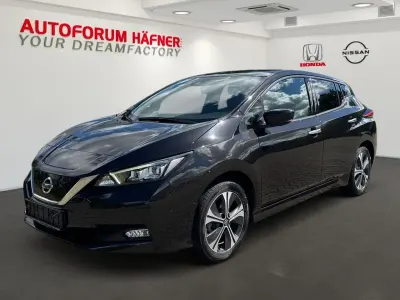Gebraucht Nissan Leaf Tekna 160 kW (218 PS) 2021 Schwarz Kleinwagen