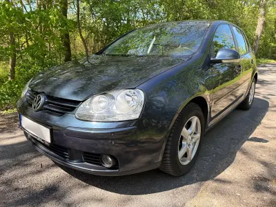 Gebraucht VW Golf V 105 PS (77 kW) 2007 Blau Limousine