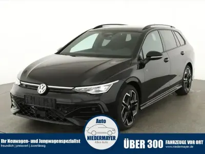 Neu VW Golf VIII GTI 265 PS (194 kW) 2025 Delfingrau metallic Limousine