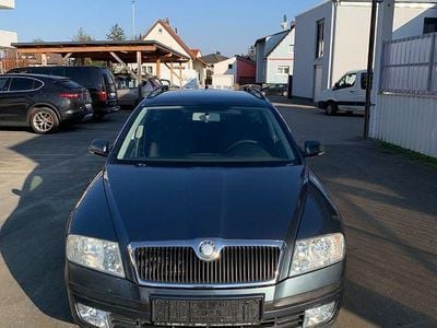 Gebraucht Skoda Octavia Elegance 116 PS (85 kW) 2005 Grau Kombi