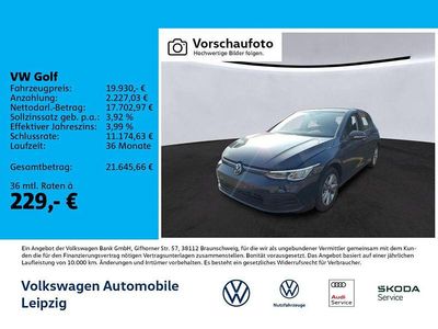 Gebraucht VW Golf VIII Life 131 PS (96 kW) 2022 Grau Limousine