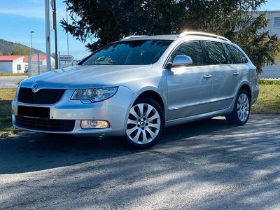 Gebraucht Skoda Superb Elegance 260 PS (191 kW) 2010 Silber Kombi