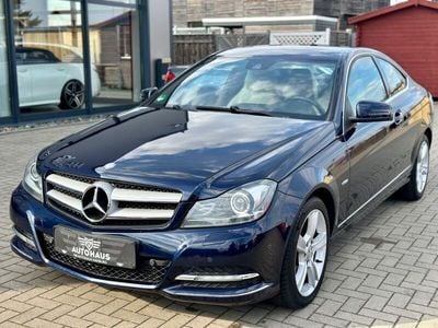 Gebraucht Mercedes C220 170 PS (125 kW) 2012 Blau Coupé
