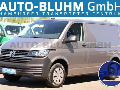 Gebraucht VW Transporter 110 PS (80 kW) 2022 Mojave beige Van
