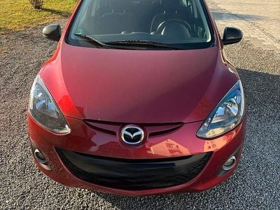 Rot Gebraucht 2014 Mazda 2 Kleinwagen | 4.850 € (Superpreis)