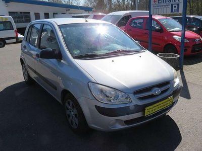 Gebraucht Hyundai Getz Basis 67 PS (49 kW) 2006 Space silver Kleinwagen