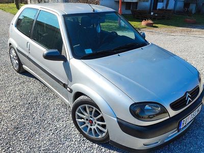 Gebraucht Citroën Saxo 118 PS (86 kW) 2003 Grau Kleinwagen