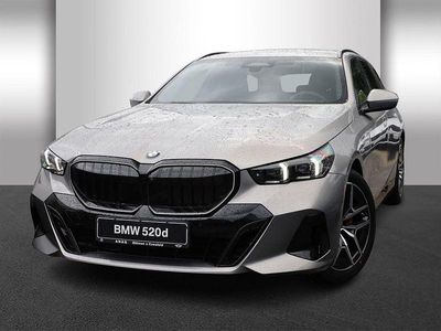 Gebraucht BMW 520 Performance 197 PS (144 kW) 2025 Grau Kombi