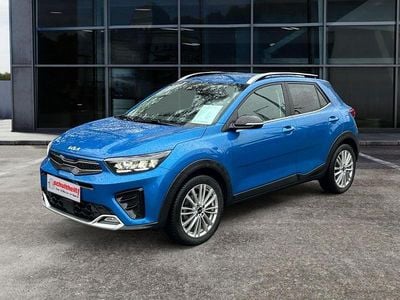 Blau Gebraucht 2023 Kia Stonic GT-Line SUV | 22.990 € (Etwas zu teuer)