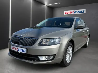 Gebraucht Skoda Octavia 86 PS (63 kW) 2013 Beige Limousine