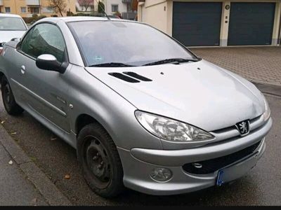 gebraucht Peugeot 206 CC Cabrio