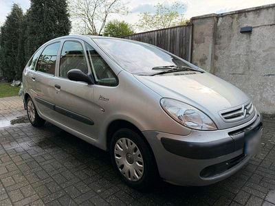 Gebraucht Citroën Xsara Picasso Comfort 95 PS (69 kW) 2005 Grau Van / Kleinbus