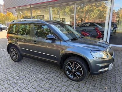 Quartz grey metallic Gebraucht 2015 Skoda Yeti Adventure SUV | 13.400 € (Etwas zu teuer)